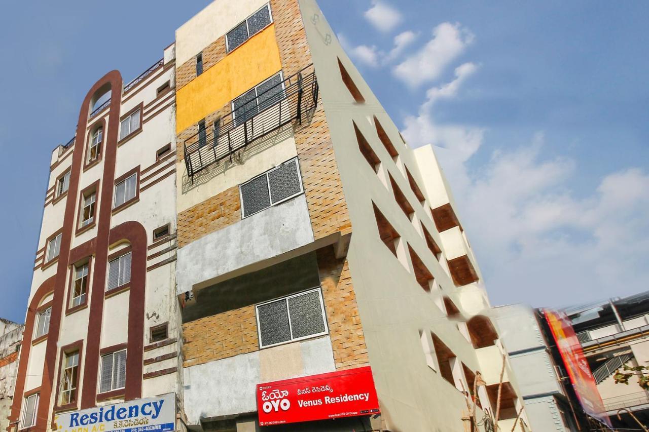 מלון Lalaguda Oyo 66942 Venus Residency מראה חיצוני תמונה